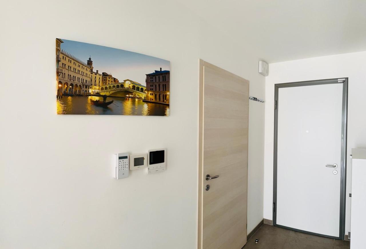 Lac Arte Postale Annecy Dış mekan fotoğraf